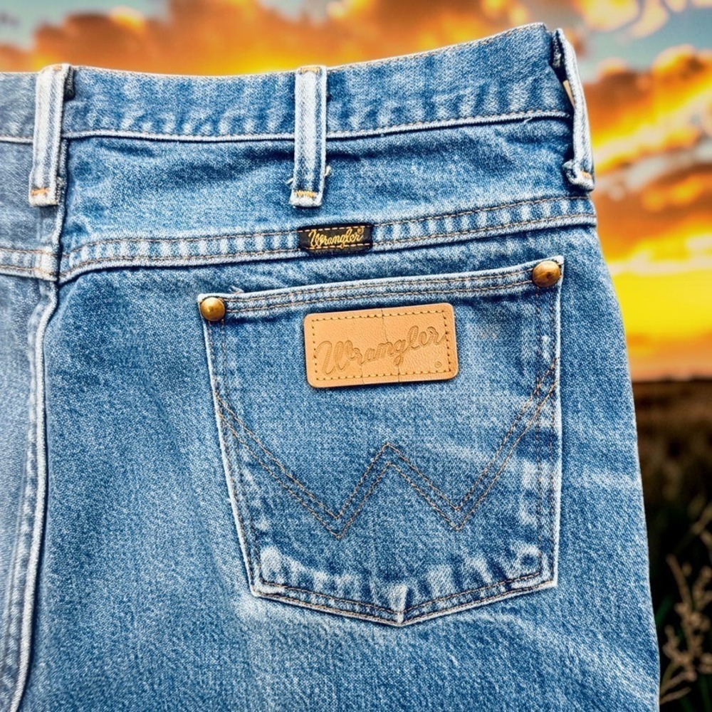 Vtg Wrangler 936DEN Jeans Men Sz 36x31 (Tag 34x30) Blue Cowboy Cut Western Rodeo